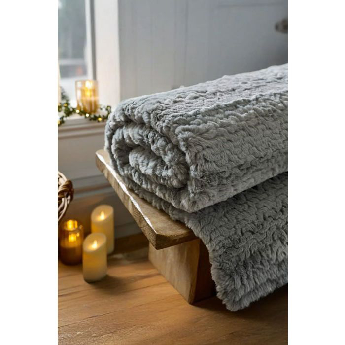 The Lynden Company Ashridge Throw